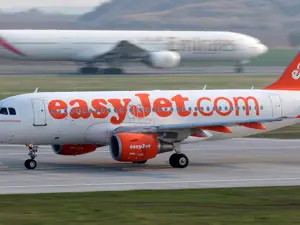 Voli easyJet con carburante sostenibile (SAF)