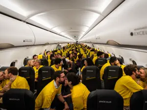 Vueling: voli per Barcellona pagati con un bacio