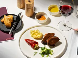 SWISS celebra l’alta cucina svizzera a bordo