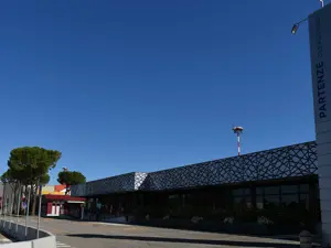 Dall’Aeroporto di Forlì si vola in Grecia, Sicilia e Sardegna