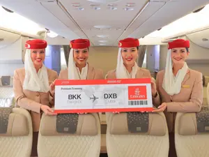 Emirates porta la Premium Economy a Bangkok