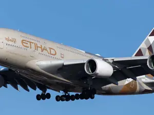 Etihad vola da Abu Dhabi a Parigi