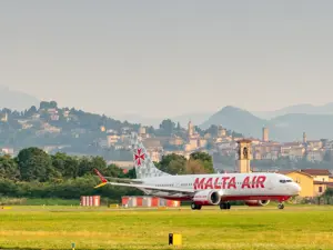 Aeroporto di Milano Bergamo: primo volo Boeing 737-8200 Malta Air