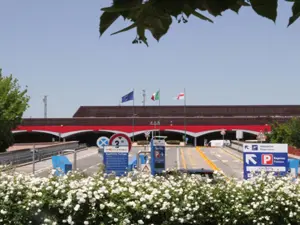 Nuovi spazi agli Arrivi Extra-Schengen all'aeroporto di Bologna