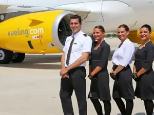 Vueling cerca assistenti di volo