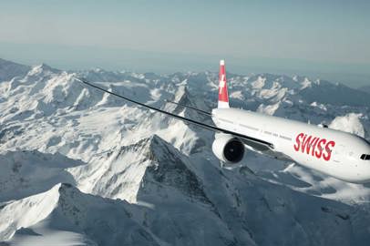 Swiss: primo volo con l'AeroShark