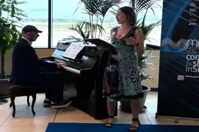 L'aeroporto di Trapani si dota di un pianoforte
