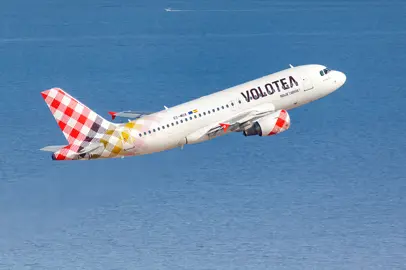 Volotea ha trasportato i primi 2 passeggeri in barella