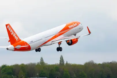 easyJet: tre milioni di passeggeri da e per Birmingham e nuova rotta per Faro