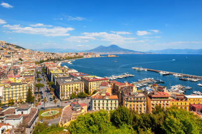 Napoli Napoli. Di lava, porcellana e musica