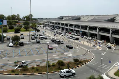 Aeroporto di Cagliari: parcheggio 20 minuti gratis agli Arrivi