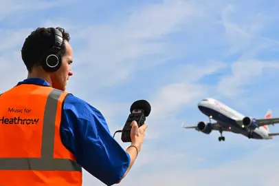 “Music for Heathrow”: suoni d’aeroporto in musica