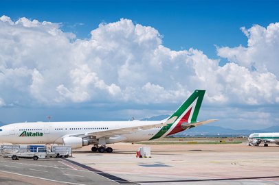 Covid-19: voli Alitalia per il rientro di oltre 900 italiani