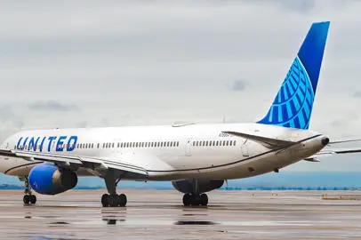 United Airlines vola da Olbia a New York Newark