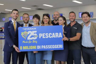 Ryanair festeggia 8 milioni di passeggeri a Pescara