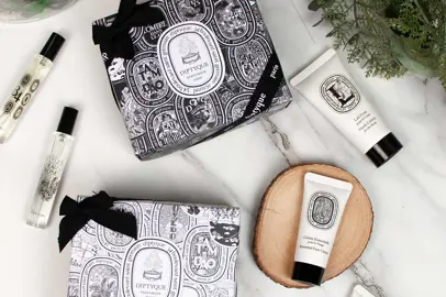 Qatar Airways: partnership esclusiva con Diptyque per i kit di cortesia