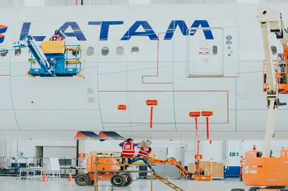 Latam riduce oltre 1 milione di tonnellate di CO₂ l’anno