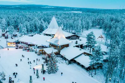 Voli diretti da Madrid nel Paese di Babbo Natale con Iberia