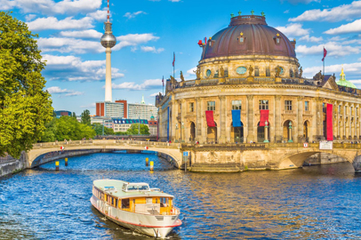 Berlino riapre ai viaggiatori stranieri dell'area UE