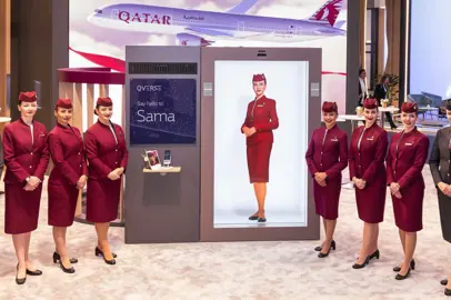 Il personale di bordo virtuale di Qatar Airways