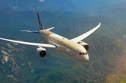 Etihad Airways potenzia i voli da Roma e Milano per Abu Dhabi