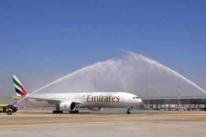 Emirates inaugura la nuova rotta per Tel Aviv
