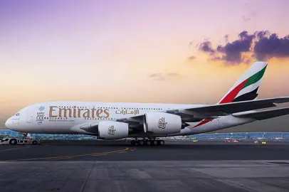L’A380 di Emirates vola sulla rotta Dubai-Delhi