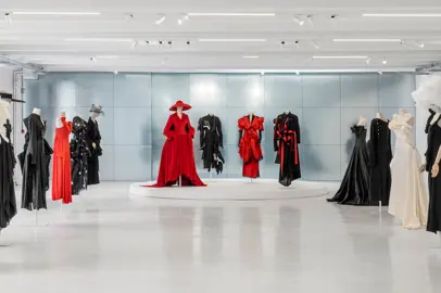 A Milano la visione senza tempo di Yohji Yamamoto