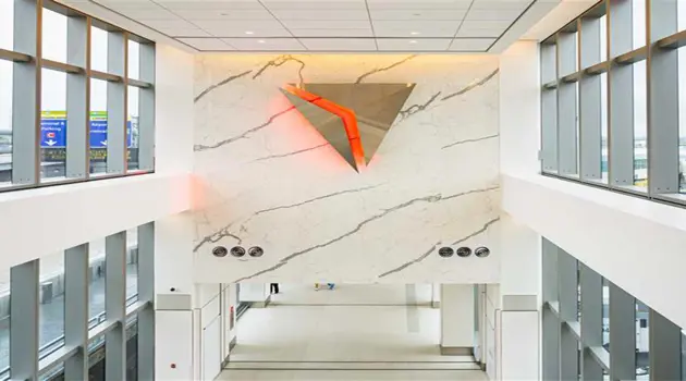 Il rinnovato Terminal C dell’aeroporto LaGuardia di New York