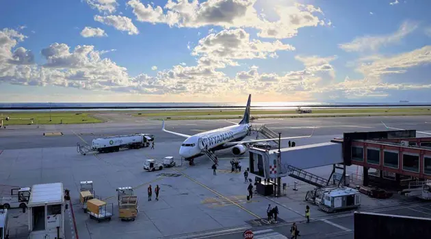 Aeroporto di Genova: boom di turisti in Liguria con Ryanair