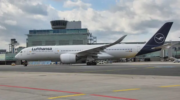 Lufthansa decolla da Francoforte con l’A350