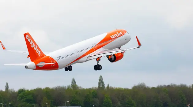 easyJet: tre milioni di passeggeri da e per Birmingham e nuova rotta per Faro