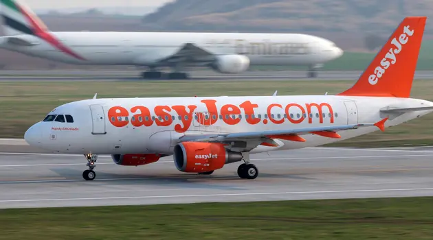 Voli easyJet con carburante sostenibile (SAF)