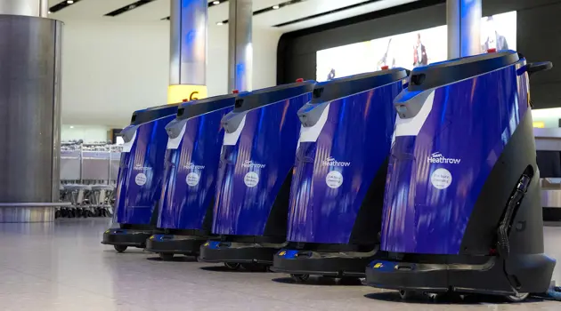 Heathrow invita i passeggeri a scegliere i nomi dei suoi robot di pulizia