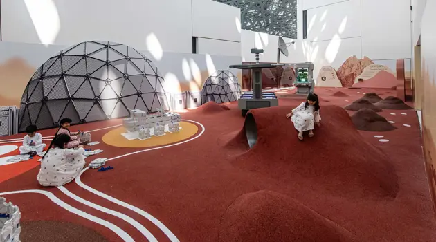 La mostra Picturing the Cosmos al Louvre Abu Dhabi