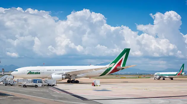 Alitalia: riorganizza voli su aeroporti Milano e Venezia a seguito misure nuovo Dpcm