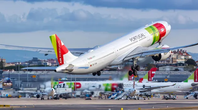 TAP Air Portugal elimina le penali per il cambio volo