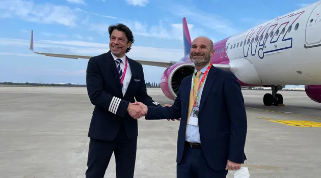 Inaugurata la nuova rotta Bari - Dubai