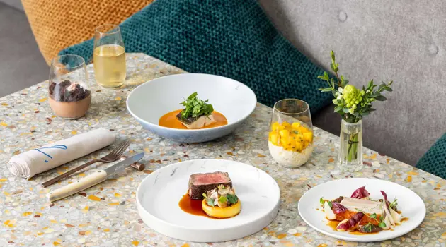 I menù a bordo di Cathay Pacific in First e Business class