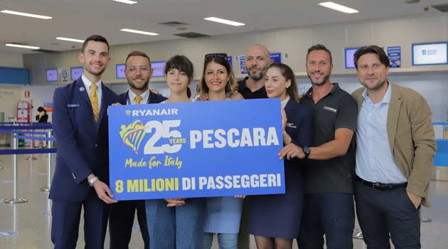 Ryanair festeggia 8 milioni di passeggeri a Pescara