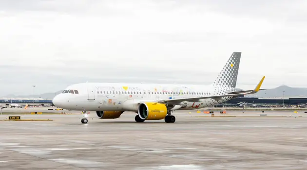 Primo volo Vueling con carburante sostenibile