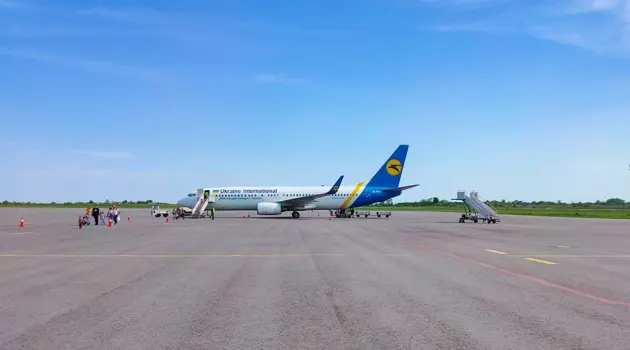 Ukraine International Airlines riprende i voli per Nizza