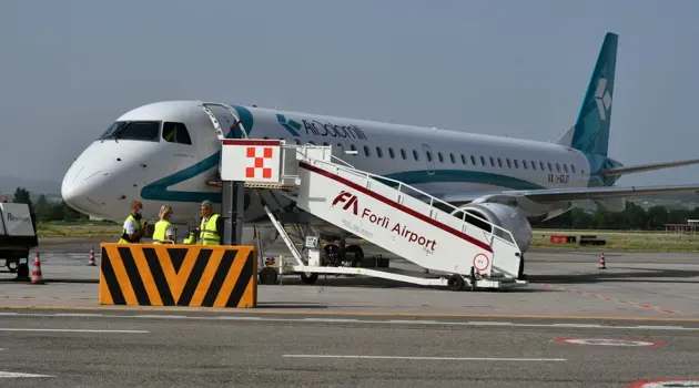 Aeroporto di Forlì: inaugurati i voli di Air Dolomiti