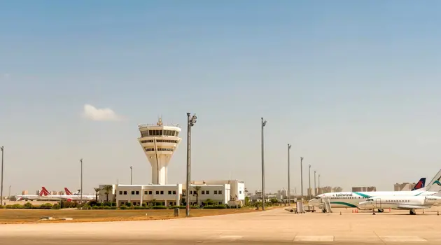 Quattro aeroporti di TAV compensano le emissioni di carbonio