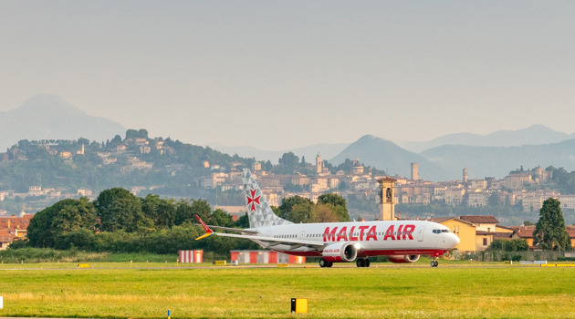 Aeroporto di Milano Bergamo: primo volo Boeing 737-8200 Malta Air