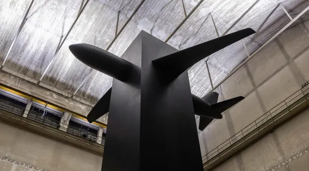 A Milano la mostra personale di Maurizio Cattelan