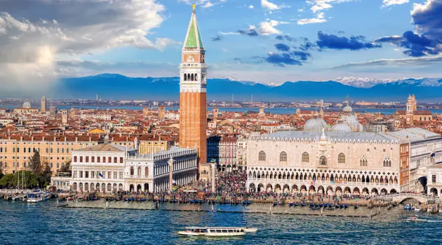 Vietato il transito alle grandi Navi a Venezia