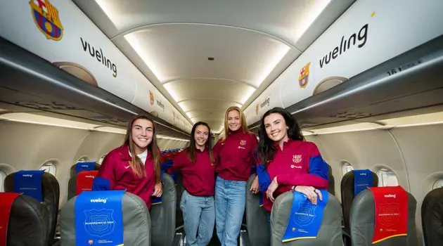FC Barcellona e Vueling presentano il nuovo aereo del Barça femminile