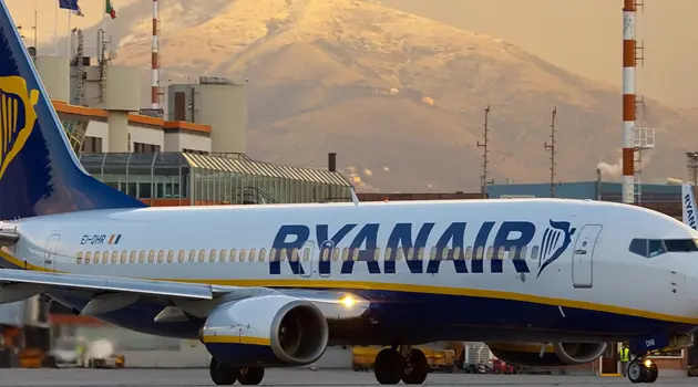 Tre nuove destinazioni Ryanair da Genova per l'estate 2022