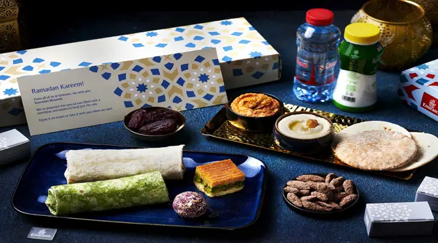 Emirates celebra il Ramadan con servizi dedicati ai passeggeri